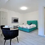Palace Pensión 3*