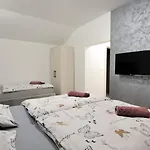 Pensión Palace Mostar