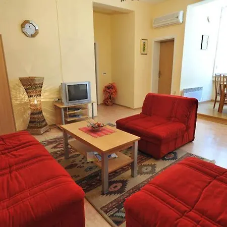 Guest house Pansion Palace 3*